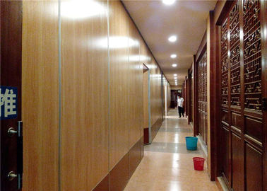 Funktionelle Fächer, Konferenzsaal-akustische Raum-Teiler-Wand